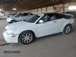 2008 Chrysler Sebring Limited z VIN 1C3LC65M58N673338, wystawiony jako Copart lot #59042855 z przebiegiem 107 133 mil mil oraz Szkoda całkowita • Salvage title. Historia ofert i sprzedaży dostępna na DreamBid. Obrazek 1.