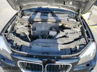 2015 BMW X1 xDrive28i with VIN WBAVL1C58FVY39591, listed as a Copart auction lot 48556765 with 152,577 mi miles and Salvage Title. Bid and sale history available at carsss.com. Image 12.