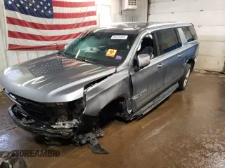 2022 Chevrolet Suburban Premier with VIN 1GNSKFKD7NR223006, listed as a Copart auction lot 84526554 with 0 mi miles and Salvage Title. Bid and sale history available at carsss.com. Image 1.