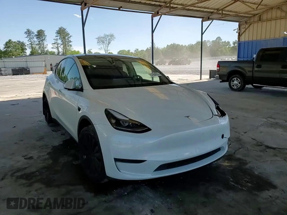 2024 Tesla Model Y с VIN 7SAYGDED5RF086456, выставлен на аукционе Copart как лот 57994835 с пробегом Не указан миль и Списание • Salvage title. История ставок и продаж доступна на DreamBid. Изображение 13.