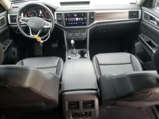 2021 Volkswagen Atlas SE z VIN 1V2LP2CAXMC513803, wystawiony jako Copart lot #46808555 z przebiegiem 99 909 mil mil oraz Szkody całkowita. Historia ofert i sprzedaży dostępna na DreamBid. Obrazek 8.