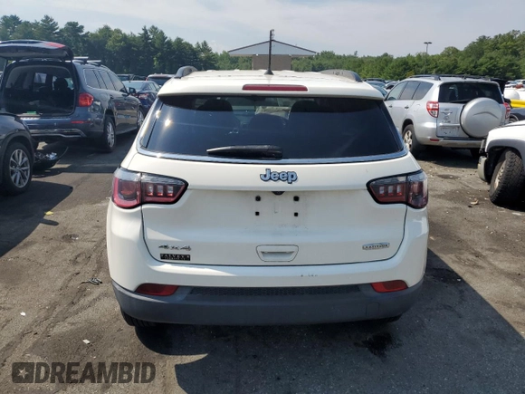 2018 Jeep Compass Altitude z VIN 3C4NJDBB0JT291161, wystawiony jako Copart lot #61835695 z przebiegiem Nie podano mil oraz Szkoda całkowita • Salvage title. Historia ofert i sprzedaży dostępna na DreamBid. Obrazek 6.