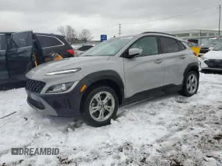 2023 Hyundai Kona SEL с VIN KM8K3CAB3PU974667, выставлен на аукционе Copart как лот 85928674 с пробегом 22 036 миль миль и Списание • Salvage title. История ставок и продаж доступна на DreamBid. Изображение 1.