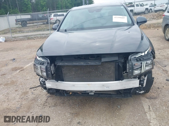 2021 Hyundai Santa Fe SE with VIN 5NMS14AJ5MH346250, listed as a IAAI auction lot 42299607 with 50,643 mi miles and . Bid and sale history available at DreamBid. Image 6.