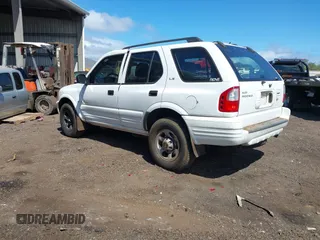 2000 Isuzu Rodeo S with VIN 4S2CK58W6Y4355597, listed as a IAAI auction lot 41775764 with 122,776 mi miles. Bid and sale history available at carsss.com. Image 3.