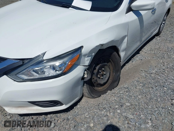 2018 Nissan Altima SV with VIN 1N4AL3APXJC480398, listed as a IAAI auction lot 41854845 with 113,019 mi miles and . Bid and sale history available at carsss.com. Image 6.