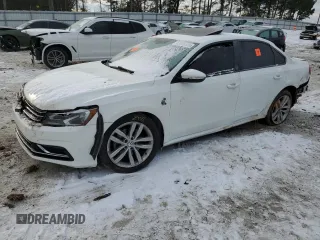 2019 Volkswagen Passat 2.0T Wolfsburg Edition with VIN 1VWLA7A38KC005327, listed as a Copart auction lot 42009325 with 141,280 mi miles and Salvage Title. Bid and sale history available at carsss.com. Image 1.