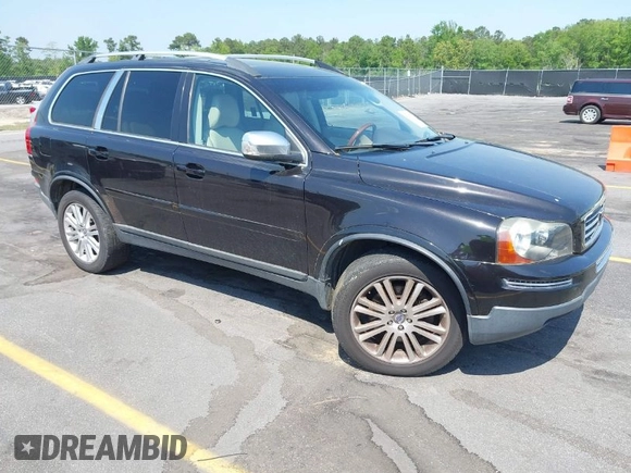 2008 Volvo XC90 V8 with VIN YV4CZ852681425205, listed as a IAAI auction lot 42061729 with 156,884 mi miles. Bid and sale history available at carsss.com. Image 1.
