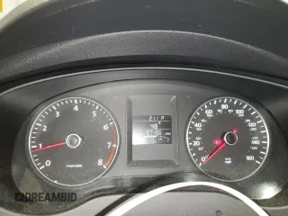2012 Volkswagen Jetta SE z VIN 3VWDP7AJ5CM410644, wystawiony jako Copart lot #56464105 z przebiegiem 97 486 mil mil oraz Szkoda całkowita • Salvage title. Historia ofert i sprzedaży dostępna na DreamBid. Obrazek 9.