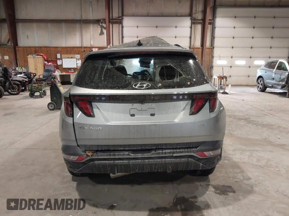 2024 Hyundai Tucson SE with VIN 5NMJACDE1RH436622, listed as a IAAI auction lot 41262494 with 7,717 mi miles. Bid and sale history available at carsss.com. Image 16.