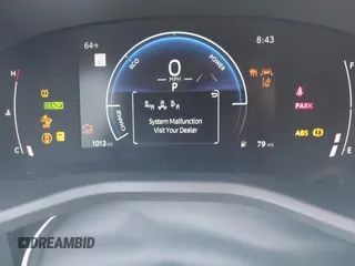 2025 Toyota Camry LE z VIN 4T1DAACK3SU571104, wystawiony jako IAAI lot #42084430 z przebiegiem 1 013 mil mil oraz . Historia ofert i sprzedaży dostępna na DreamBid. Obrazek 7.