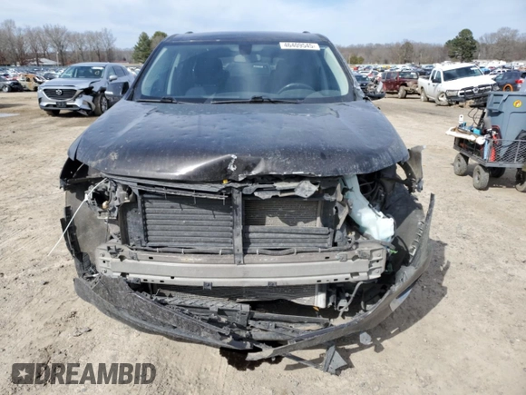 2018 Chevrolet Traverse LT Cloth z VIN 1GNERGKW6JJ265546, wystawiony jako Copart lot #46409545 z przebiegiem 116 079 mil mil oraz Szkoda całkowita • Salvage title. Historia ofert i sprzedaży dostępna na DreamBid. Obrazek 5.