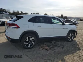2025 Volkswagen Atlas SE with VIN 1V2WE2CA5SC201601, listed as a Copart auction lot 50102745 with 9,285 mi miles and Clean title. Bid and sale history available at DreamBid. Image 3.