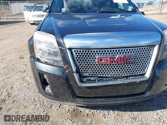 2015 GMC Terrain Denali with VIN 2GKFLUE34F6437287, listed as a IAAI auction lot 41157404 with 257,346 mi miles. Bid and sale history available at carsss.com. Image 6.