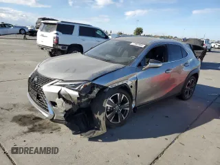 2020 Lexus UX with VIN JTHP3JBH9L2026618, listed as a Copart auction lot 77893984 with 30,672 mi miles and Salvage Title. Bid and sale history available at carsss.com. Image 1.