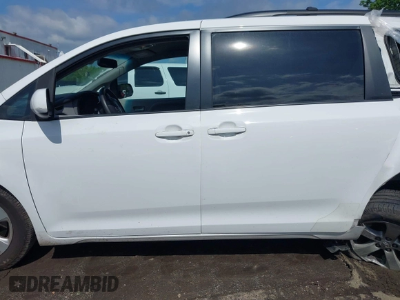 2017 Toyota Sienna LE Auto Access Seat with VIN 5TDKZ3DC7HS896262, listed as a IAAI auction lot 42147163 with 98,219 mi miles and . Bid and sale history available at DreamBid. Image 14.