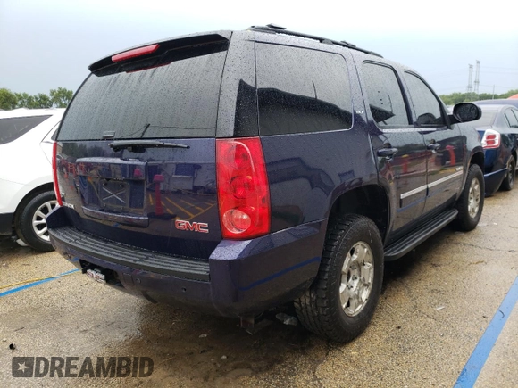 2012 GMC Yukon SLT with VIN 1GKS2CE04CR321217, listed as a Copart auction lot 65380604 with 209,065 mi miles and Salvage Title. Bid and sale history available at carsss.com. Image 3.