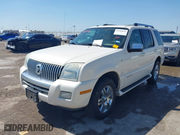 2008 Mercury Mountaineer Premier with VIN 4M2EU38E98UJ02861, listed as a IAAI auction lot 41984076 with 159,036 mi miles and . Bid and sale history available at DreamBid. Image 2.