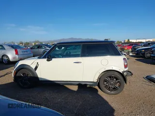 2011 MINI Hardtop with VIN WMWSU3C54BT252130, listed as a IAAI auction lot 41854369 with 145,528 mi miles and . Bid and sale history available at DreamBid. Image 15.