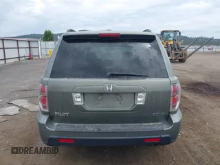 2008 Honda Pilot EX-L with VIN 5FNYF18588B012708, listed as a IAAI auction lot 42562336 with 223,992 mi miles and . Bid and sale history available at DreamBid. Image 16.