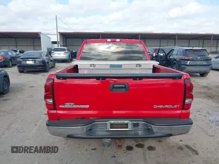 2005 Chevrolet Silverado 1500HD LT with VIN 1GCGC13U65F843456, listed as a IAAI auction lot 42059998 with 199,212 mi miles and . Bid and sale history available at DreamBid. Image 16.