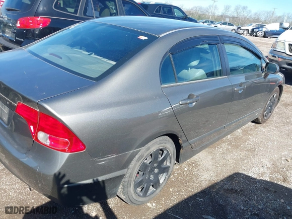 2006 Honda Civic Sdn LX with VIN 1HGFA16516L060197, listed as a IAAI auction lot 41855242 with 204,499 mi miles. Bid and sale history available at carsss.com. Image 4.