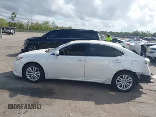 2014 Lexus ES 350 with VIN JTHBK1GG2E2092248, listed as a IAAI auction lot 41589999 with 170,808 mi miles. Bid and sale history available at carsss.com. Image 14.