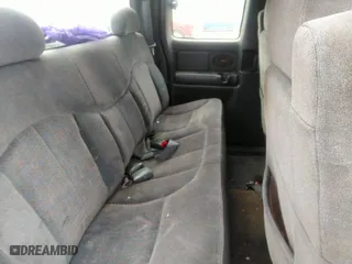2001 Chevrolet Silverado 1500 LS with VIN 2GCEC19V211238245, listed as a IAAI auction lot 41931657 with 199,584 mi miles. Bid and sale history available at carsss.com. Image 8.