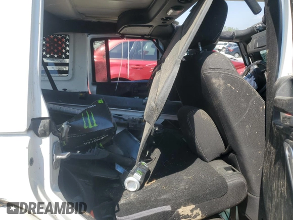 2015 Jeep Wrangler Unlimited Rubicon with VIN 1C4BJWFG7FL533533, listed as a Copart auction lot 55998005 with Not provided miles and Clean title. Bid and sale history available at DreamBid. Image 10.