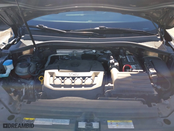 2021 Volkswagen Tiguan SE with VIN 3VV2B7AX2MM001713, listed as a IAAI auction lot 41357396 with 81,872 mi miles. Bid and sale history available at carsss.com. Image 10.