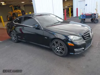 2014 Mercedes-Benz C-Class C 250 with VIN WDDGJ4HB3EG300841, listed as a IAAI auction lot 41765449 with 152,263 mi miles. Bid and sale history available at carsss.com. Image 1.