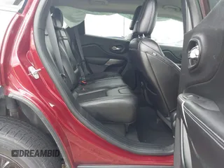 2019 Jeep Cherokee Latitude Plus with VIN 1C4PJLLB9KD404257, listed as a IAAI auction lot 42133975 with 97,062 mi miles and . Bid and sale history available at DreamBid. Image 8.