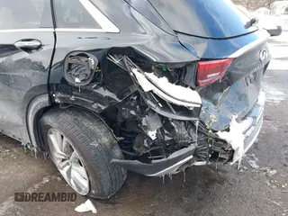 2021 Infiniti QX50 Luxe z VIN 3PCAJ5BBXMF110042, wystawiony jako IAAI lot #41358126 z przebiegiem 40 934 mil mil oraz . Historia ofert i sprzedaży dostępna na DreamBid. Obrazek 6.