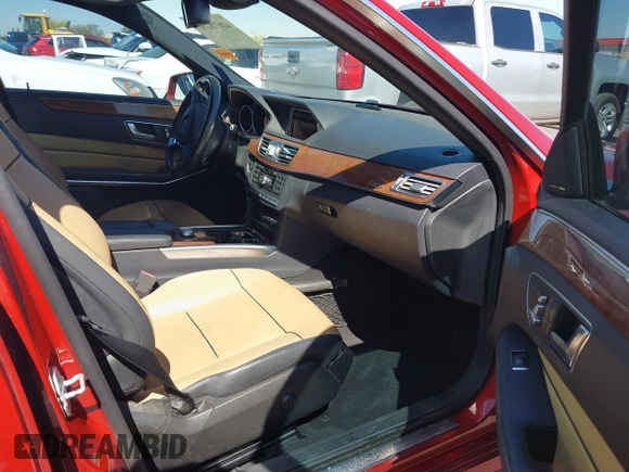 2014 Mercedes-Benz E 350 Sport with VIN WDDHF5KB3EB055718, listed as a IAAI auction lot 42078285 with 119,963 mi miles and . Bid and sale history available at carsss.com. Image 5.