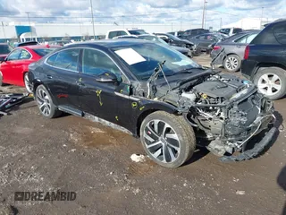 2021 Volkswagen Arteon SEL R-Line z VIN WVWSR7AN0ME012112, wystawiony jako IAAI lot #41734682 z przebiegiem 86 111 mil mil oraz . Historia ofert i sprzedaży dostępna na DreamBid. Obrazek 1.