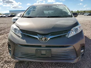 2018 Toyota Sienna XLE with VIN 5TDDZ3DC2JS190590, listed as a Copart auction lot 47596445 with 55,789 mi miles and Salvage Title. Bid and sale history available at carsss.com. Image 5.