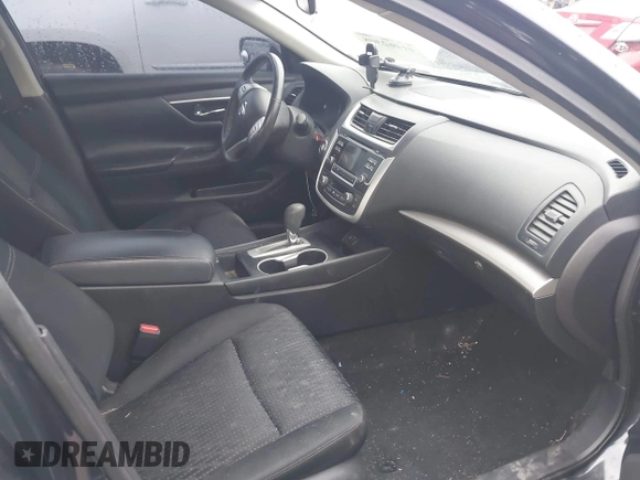 2017 Nissan Altima SV with VIN 1N4AL3AP8HC112294, listed as a IAAI auction lot 41462308 with 139,774 mi miles and . Bid and sale history available at DreamBid. Image 5.