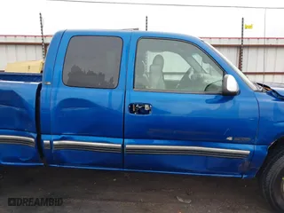 2002 Chevrolet Silverado 1500 LS with VIN 2GCEK19T821387360, listed as a IAAI auction lot 41489346 with 179,901 mi miles. Bid and sale history available at carsss.com. Image 14.
