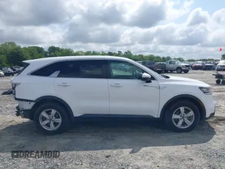 2021 Kia Sorento LX z VIN 5XYRG4LC6MG022343, wystawiony jako IAAI lot #42139411 z przebiegiem 67 266 mil mil oraz . Historia ofert i sprzedaży dostępna na DreamBid. Obrazek 14.