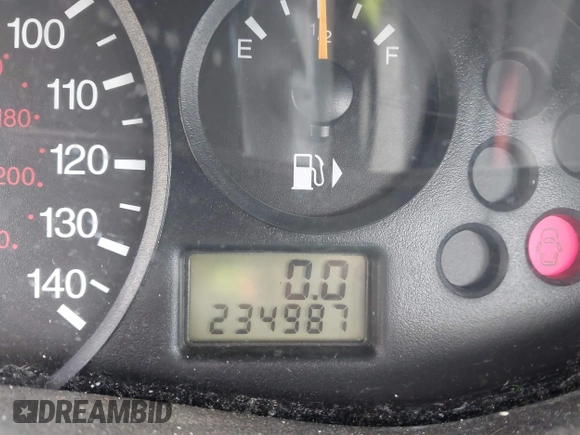 2003 Ford Focus SE with VIN 1FAFP34363W169183, listed as a IAAI auction lot 41821234 with 234,987 mi miles and . Bid and sale history available at DreamBid. Image 12.