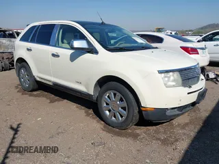 2007 Lincoln MKX with VIN 2LMDU68C77BJ11662, listed as a IAAI auction lot 41878466 with 142,723 mi miles. Bid and sale history available at carsss.com. Image 1.