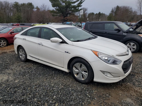 2015 Hyundai Sonata Hybrid Limited with VIN KMHEC4A4XFA138925, listed as a Copart auction lot 50105775 with 206,731 mi miles and Clean Title. Bid and sale history available at carsss.com. Image 4.