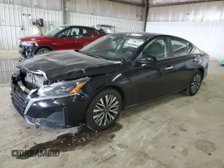 2023 Nissan Altima SV z VIN 1N4BL4DV9PN312401, wystawiony jako Copart lot #59977605 z przebiegiem 54 514 mil mil oraz Szkoda całkowita • Salvage title. Historia ofert i sprzedaży dostępna na DreamBid. Obrazek 1.