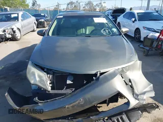 2014 Toyota Camry L with VIN 4T1BF1FK7EU731591, listed as a IAAI auction lot 41917728 with 85,504 mi miles. Bid and sale history available at carsss.com. Image 13.