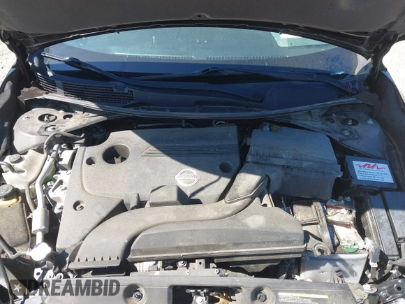 2015 Nissan Altima 2.5 S with VIN 1N4AL3AP3FC191984, listed as a IAAI auction lot 42017225 with 103,086 mi miles. Bid and sale history available at carsss.com. Image 10.