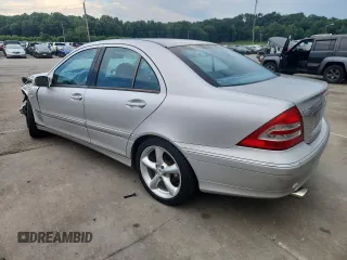 2004 Mercedes-Benz C 230 Kompressor with VIN WDBRF40J94A644777, listed as a Copart auction lot 61159255 with 152,641 mi miles and Salvage title. Bid and sale history available at DreamBid. Image 2.