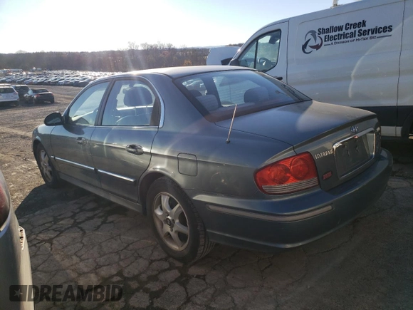 2005 Hyundai Sonata GLS with VIN KMHWF35H05A173460, listed as a Copart auction lot 80047394 with 116,281 mi miles and Salvage Title. Bid and sale history available at carsss.com. Image 2.