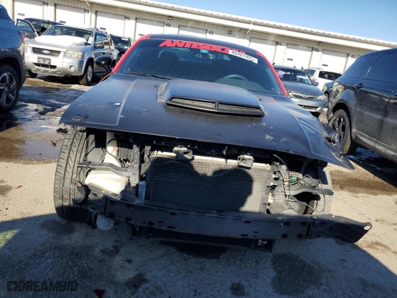 2013 Dodge Challenger R/T with VIN 2C3CDYBT0DH595512, listed as a Copart auction lot 88481405 with 135,109 mi miles and Salvage Title. Bid and sale history available at carsss.com. Image 5.