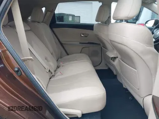 2013 Toyota Venza LE with VIN 4T3BA3BB6DU035570, listed as a IAAI auction lot 40876137 with 176,446 mi miles. Bid and sale history available at carsss.com. Image 8.