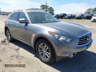 2015 Infiniti QX70 with VIN JN8CS1MW9FM481545, listed as a IAAI auction lot 41885529 with 84,545 mi miles and . Bid and sale history available at DreamBid. Image 1.